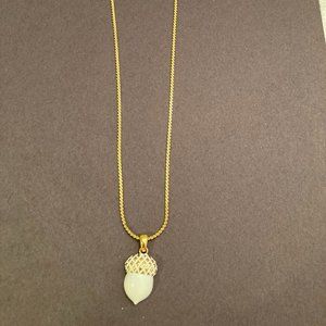 MONET gold tone necklace